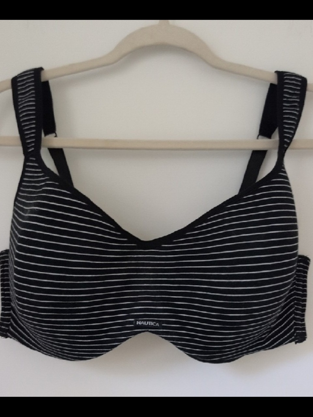 Nautica Black & White Striped Wireless Bra Size 40DD
